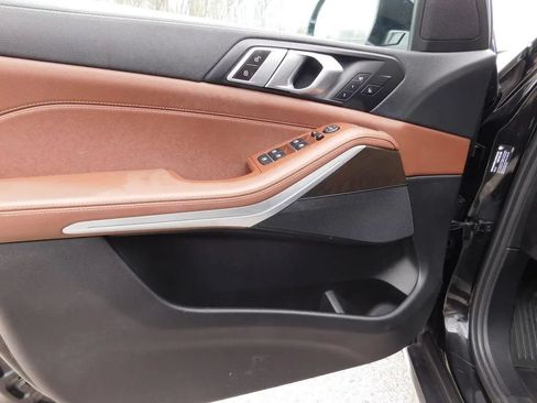 Used 2022 BMW X5 xDrive40i AWD/4WD image 19
