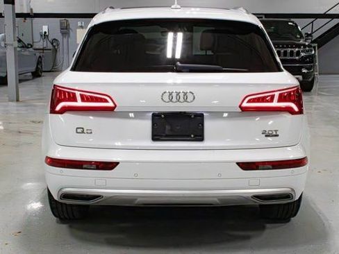 Used 2018 Audi Q5 2.0T Premium Plus w/ Premium Plus Package image 6