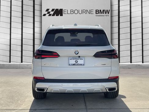 New 2026 BMW X5 sDrive40i w/ Climate Comfort Package image 5