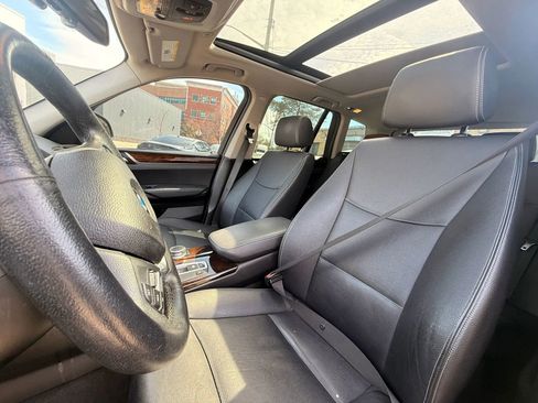 Used 2017 BMW X3 xDrive28i w/ Premium Package image 12