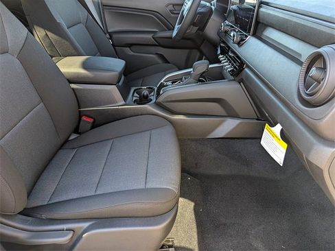 New 2026 Chevrolet Colorado W/T image 12