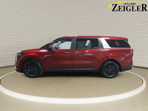 New 2026 Kia Carnival FWD image 8