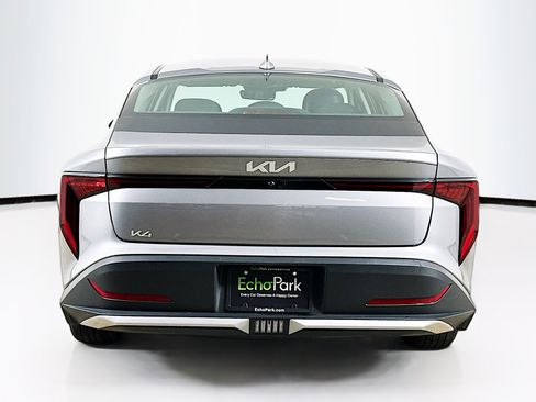 Used 2025 Kia K4 LXS image 7