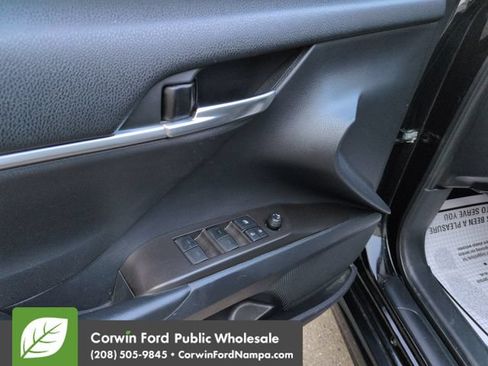 Used 2021 Toyota Camry SE AWD/4WD image 11