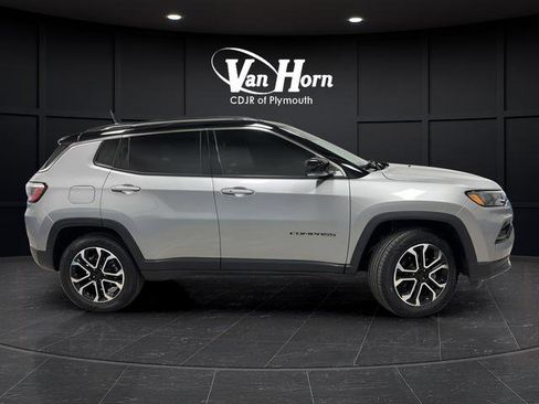 Used 2022 Jeep Compass Limited AWD/4WD image 8