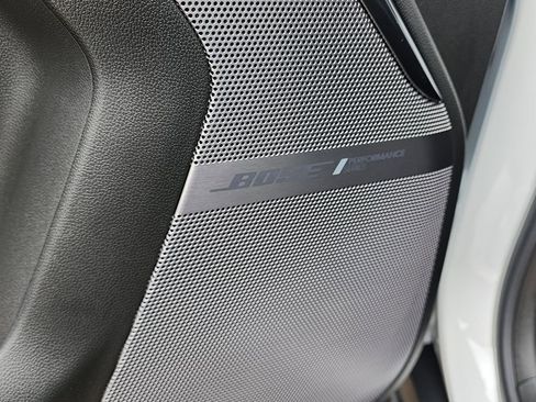 New 2026 GMC Yukon AT4 Ultimate AWD/4WD image 14