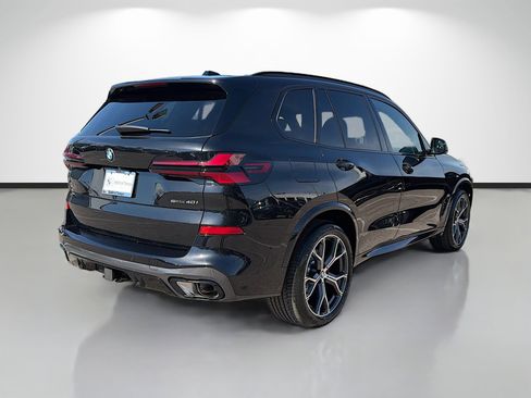 New 2026 BMW X5 sDrive40i w/ M Sport Package image 3