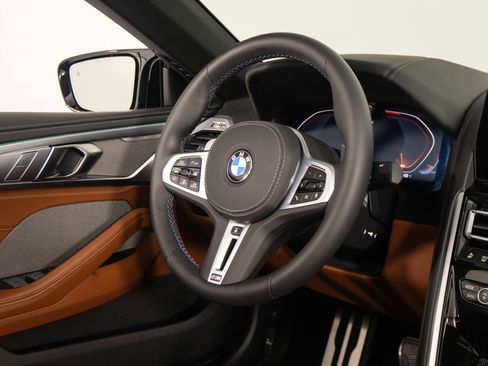 Used 2026 BMW M850i xDrive Convertible AWD/4WD image 28