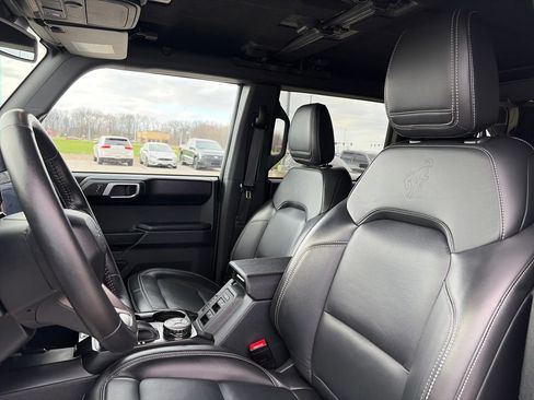 Used 2025 Ford Bronco Outer Banks AWD/4WD image 17