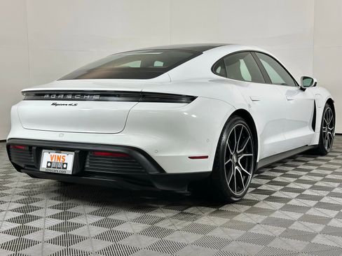 Used 2023 Porsche Taycan 4S image 4