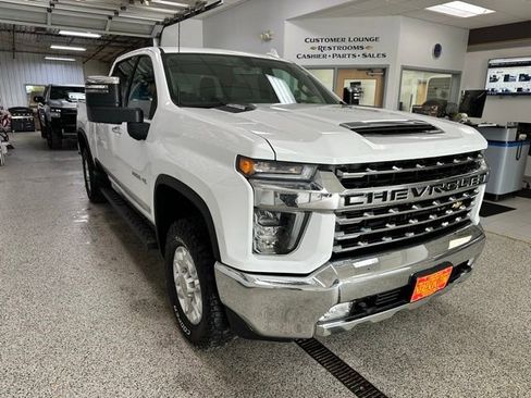Used 2021 Chevrolet Silverado 2500 LTZ image 4