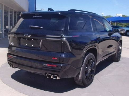 Used 2025 Chevrolet Traverse RS w/ LPO, Floor Liner Package AWD/4WD image 15