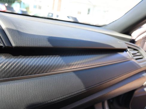 Used 2019 Honda Civic Sport image 31