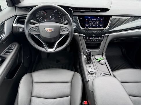 Used 2024 Cadillac XT6 Premium Luxury w/ LPO, Floor Liner Package AWD/4WD image 12