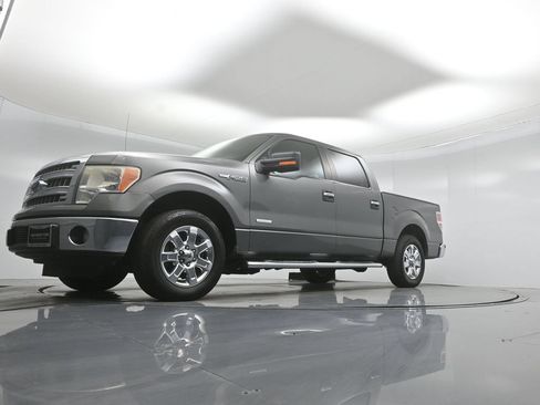 Used 2013 Ford F150 XLT w/ Luxury Equipment Group RWD image 39