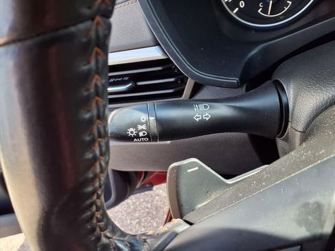 Used 2022 Nissan Altima 2.5 SR image 10