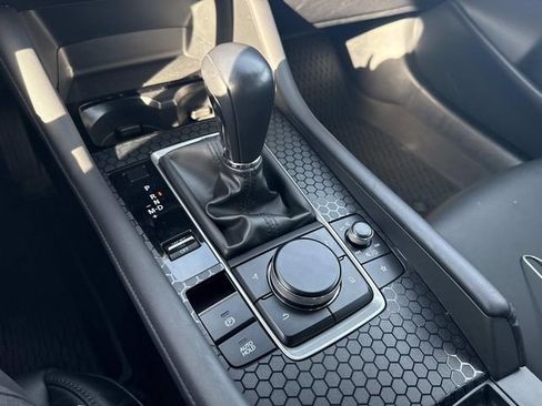 Used 2025 MAZDA MAZDA3 s image 30