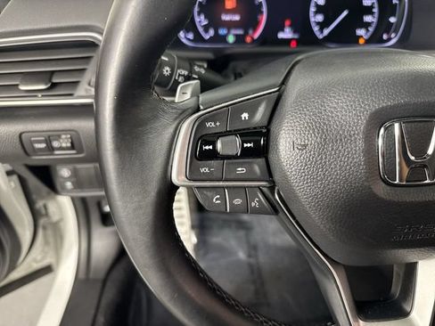 Used 2019 Honda Accord Sport image 12