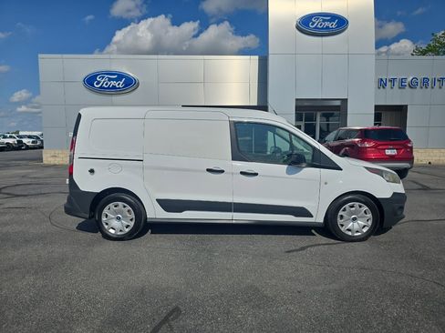 Used 2016 Ford Transit Connect XL image 28