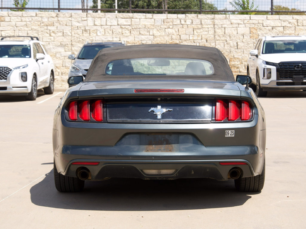Used 2015 Ford Mustang Convertible RWD image 6