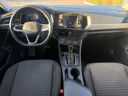Used 2024 Volkswagen Jetta S FWD image 9