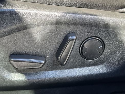 Used 2019 Ford Explorer Limited w/ Class III Trailer Tow Package image 13