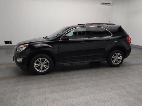 Used 2017 Chevrolet Equinox LT w/ Convenience Package image 2