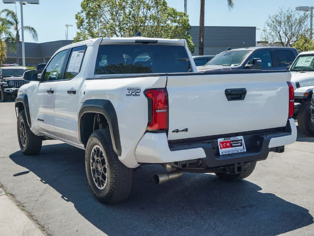 Used 2024 Toyota Tacoma TRD Off-Road AWD/4WD image 6