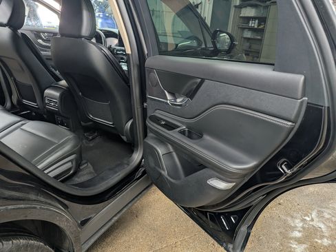 Used 2025 Lincoln Corsair AWD w/ Equipment Group 101A image 15