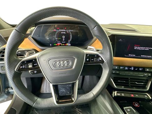 Used 2023 Audi e-tron GT Premium Plus image 11