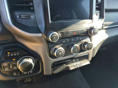 Used 2023 RAM 1500 Lone Star AWD/4WD image 17
