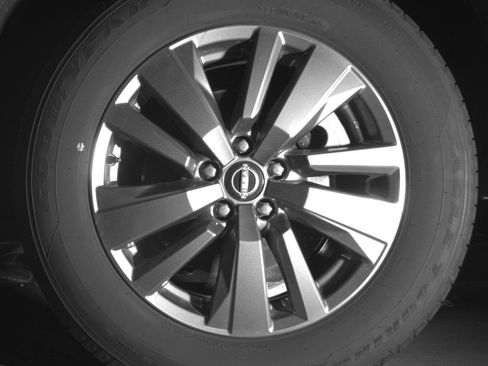 Used 2025 Nissan Pathfinder SV image 14