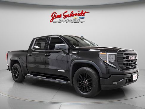 Used 2024 GMC Sierra 1500 Elevation w/ X31 Off-Road Package AWD/4WD image 1