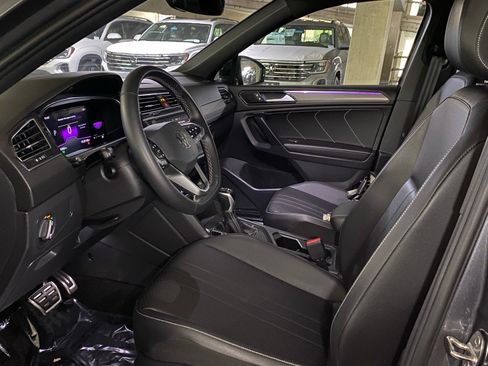 Certified 2023 Volkswagen Tiguan SE R-Line FWD image 14