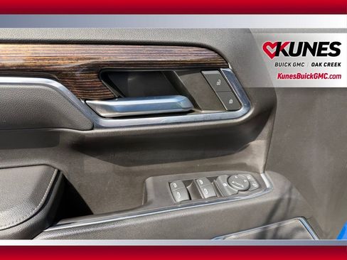 Used 2022 GMC Sierra 1500 Elevation w/ LPO, Elevation Black Package image 5