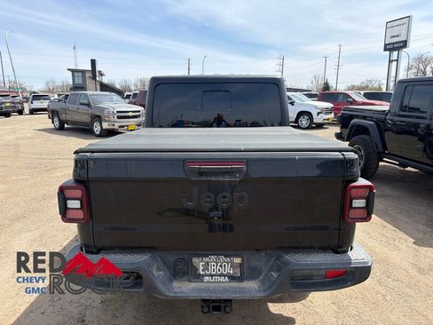 Used 2024 Jeep Gladiator Sport AWD/4WD image 5