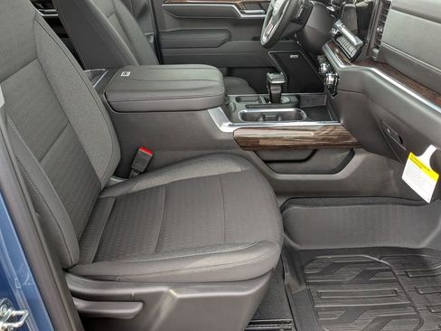 New 2026 GMC Sierra 1500 Elevation image 34