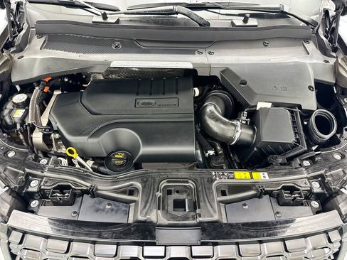 Certified 2022 Land Rover Discovery Sport SE R-Dynamic AWD/4WD image 28