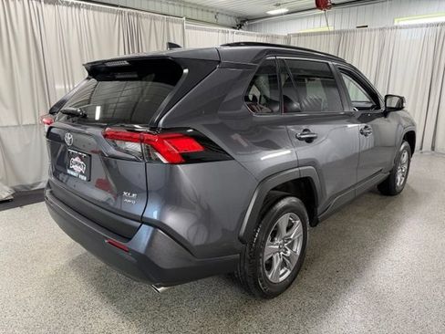 Used 2024 Toyota RAV4 XLE w/ Convenience Package AWD/4WD image 4