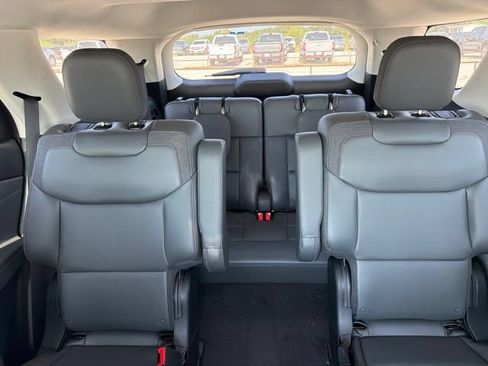 New 2026 Ford Explorer Active w/ Active Comfort Package AWD/4WD image 26