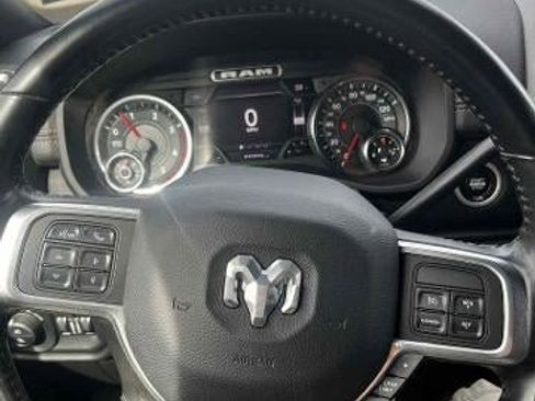 Used 2022 RAM 2500 Laramie w/ Night Edition image 6