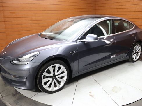 Used 2020 Tesla Model 3 Long Range image 19