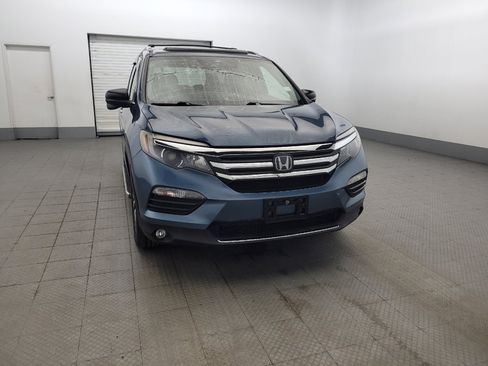 Used 2016 Honda Pilot Touring image 14
