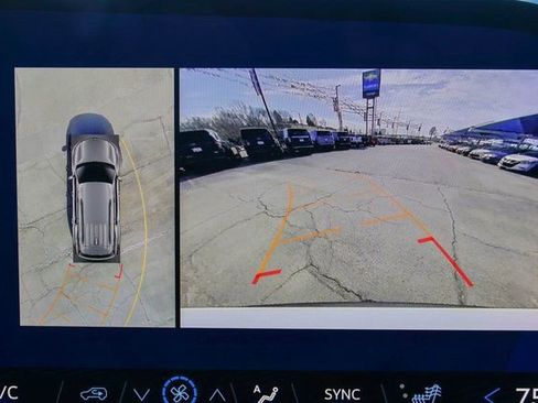 New 2026 Chevrolet Traverse Z71 w/ Enhanced Driving Package image 28