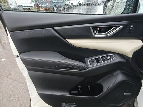 Used 2022 Subaru Ascent Limited w/ Technology Package image 11