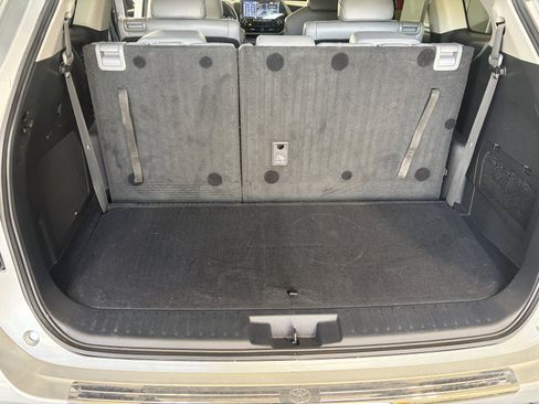 Used 2021 Toyota Highlander Platinum AWD/4WD image 34