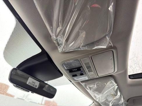 New 2026 Honda Odyssey Touring image 34