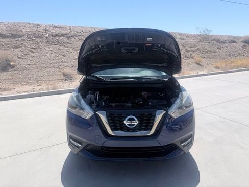 Certified 2019 Nissan Kicks SR w/ SR Premium Package FWD image 34