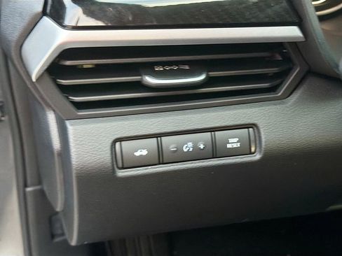 New 2025 Nissan Altima 2.5 SR w/ SR Premium Package image 10