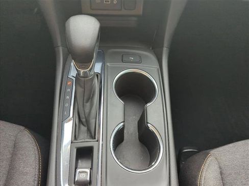 Used 2022 Chevrolet Equinox LT FWD image 12
